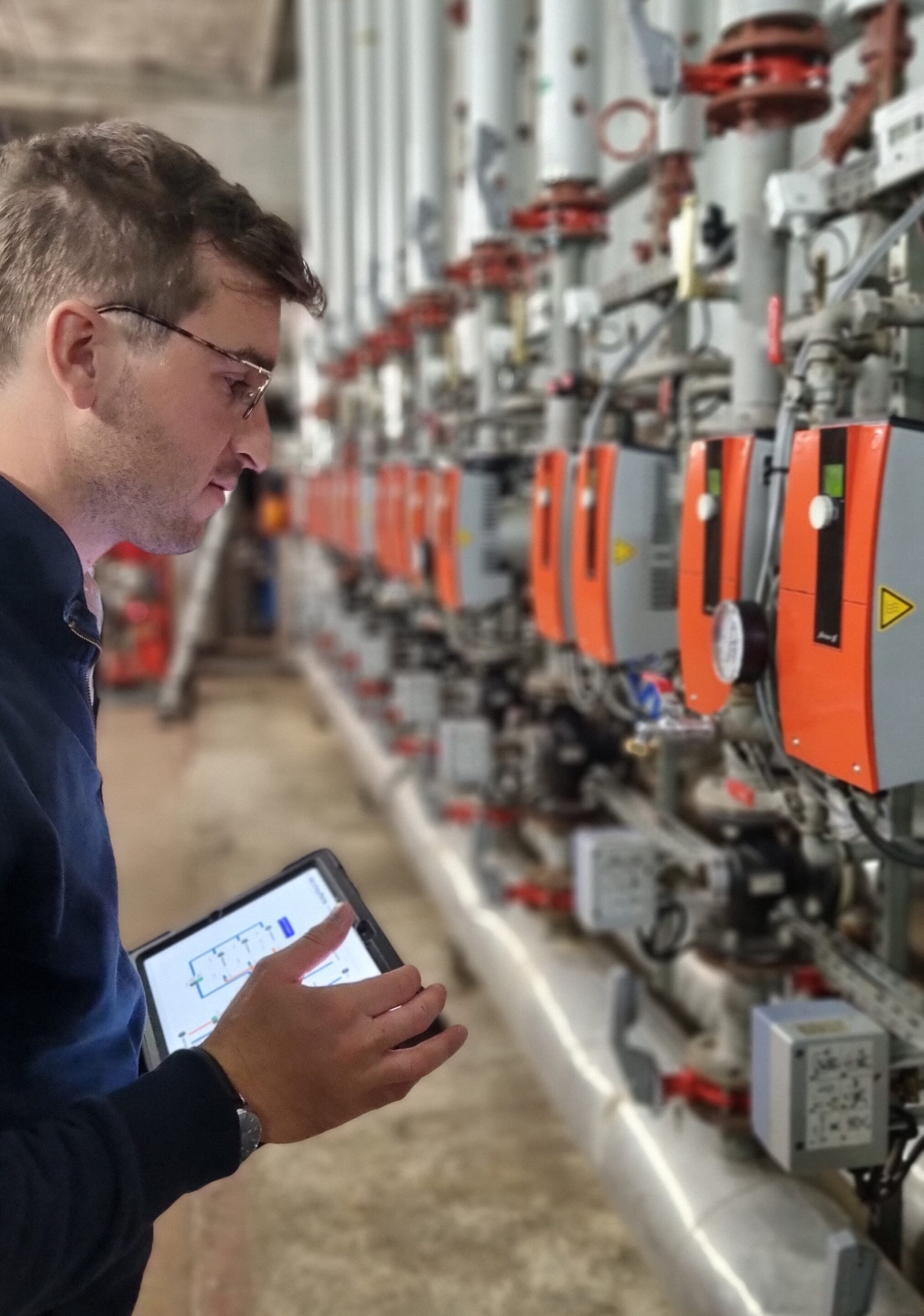 GTB Eisox Technicien utilisant la GTB Eisox